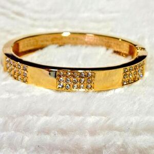 Women's Fashion Costume Gold Bangle Bracelet with Rhinestones